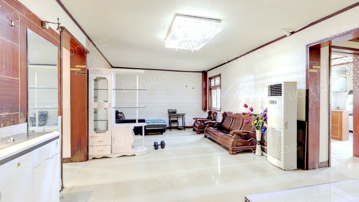 检察院小区二手房实景图