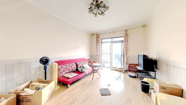 精城名典二手房实景图