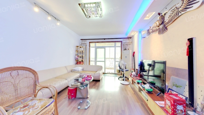 常青藤一期二手房实景图