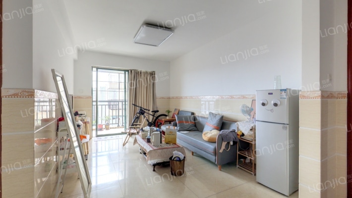 中恒世纪广场二手房实景图