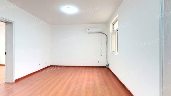 安居苑西村二手房实景图