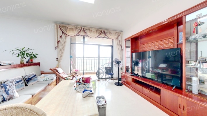 百隆馨巢二手房实景图