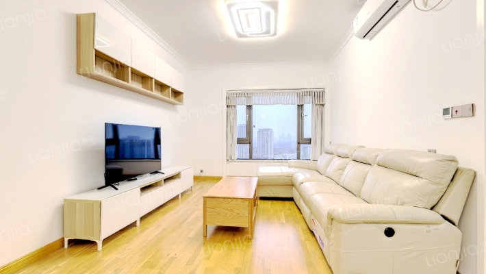 麓湖生态城云镜二手房实景图