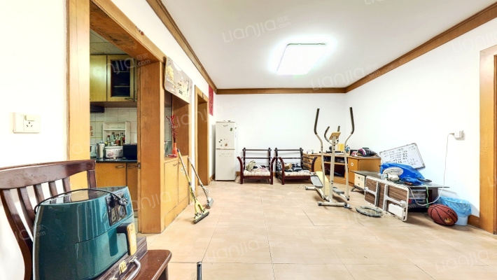 万红一村二手房实景图