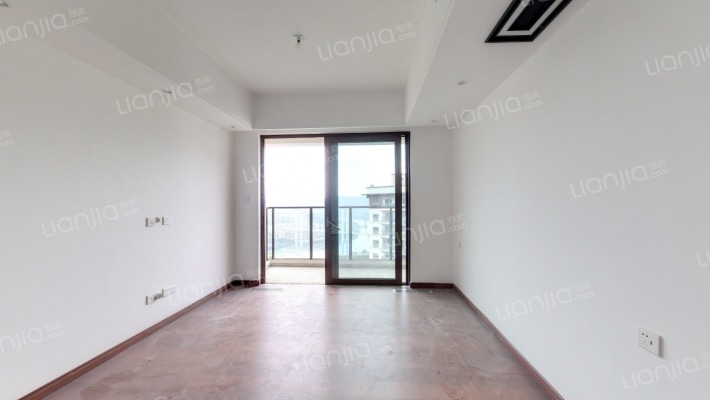 朗诗乐府领樾二手房实景图