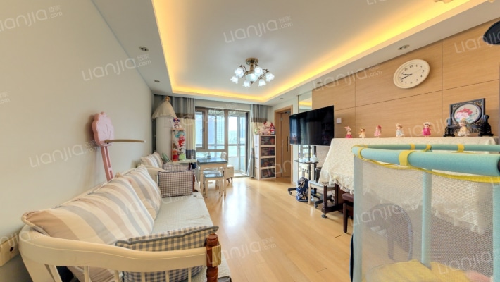 长阳半岛1号院二手房实景图