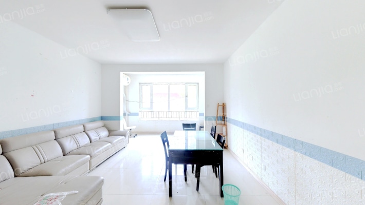 绿地国际城玫瑰明都二手房实景图