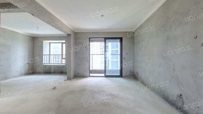 华景川秀丽春江二手房实景图