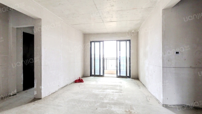 恒大文化旅游城14组团二手房实景图