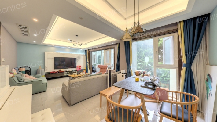 卓锦城三期二手房实景图