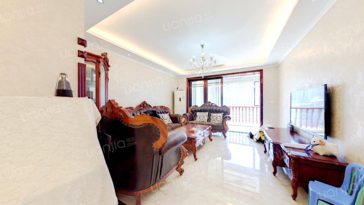 保利里院里三期二手房实景图