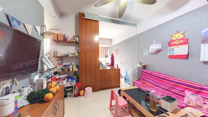 朗晴假日四期二手房实景图