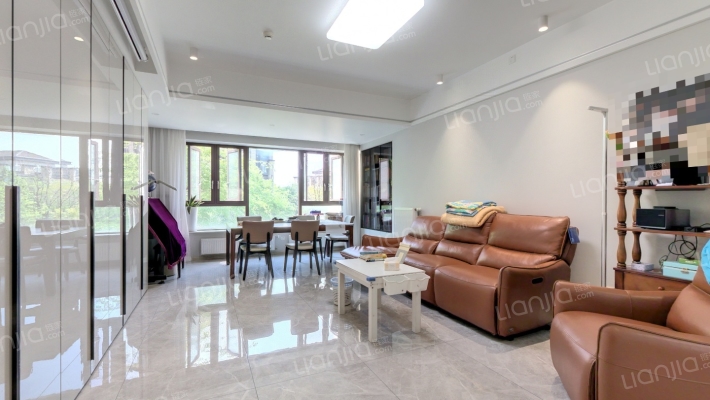 人居东湖长岛二手房实景图