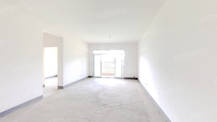 隆鑫花漾汇二手房实景图