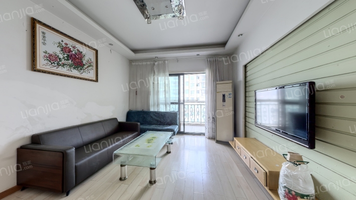 新澳蓝草坪二手房实景图