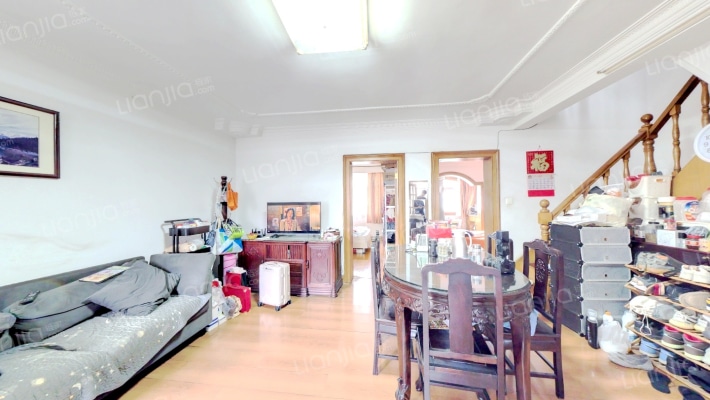 万登花苑二手房实景图