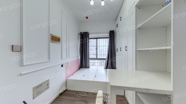 明门公寓二手房实景图