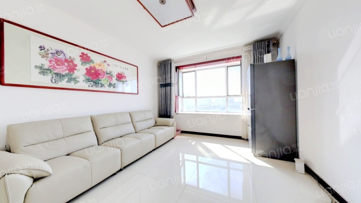 东街集资楼二手房实景图