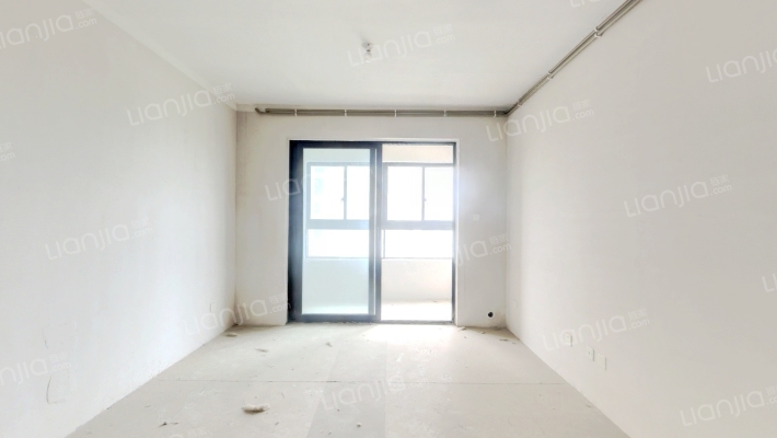 岭湖湾二手房实景图