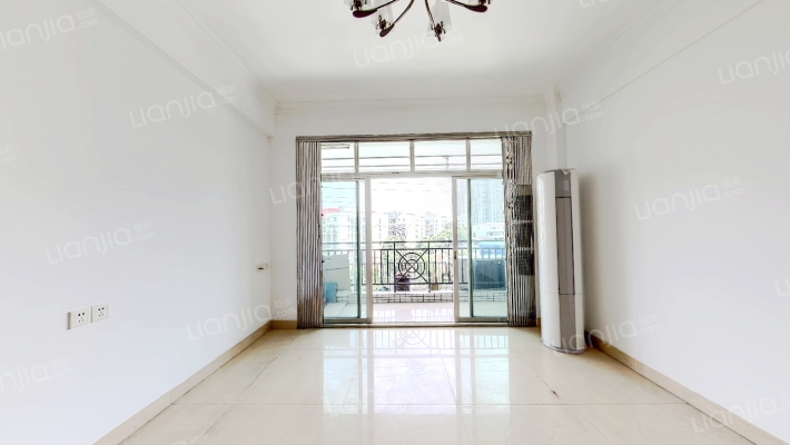 盈翠华苑二手房实景图