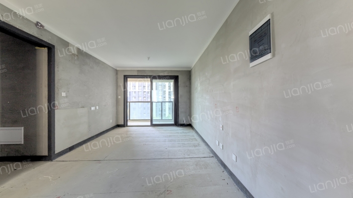 永威滟澜庭二手房实景图