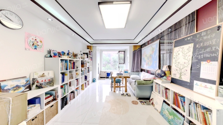 咖啡小镇二手房实景图