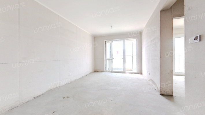 青岛碧桂园瑞源朗悦湾二手房实景图