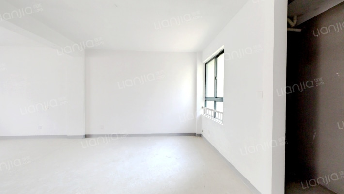 泰运雅苑二手房实景图