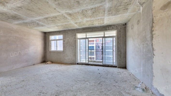 美成新都C区二手房实景图