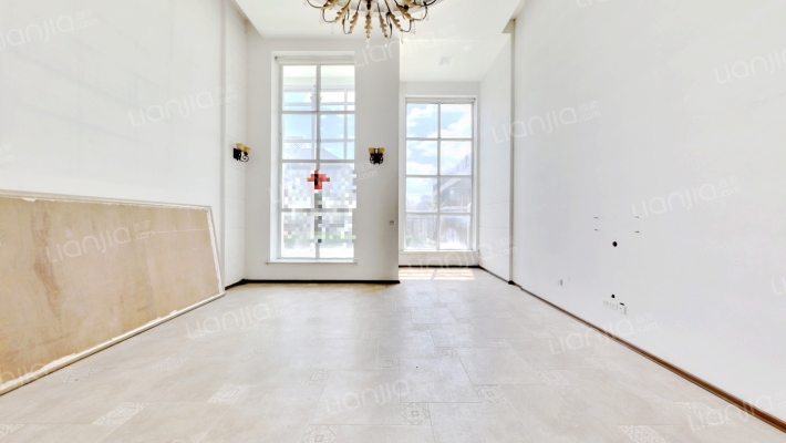 上峰小镇二手房实景图