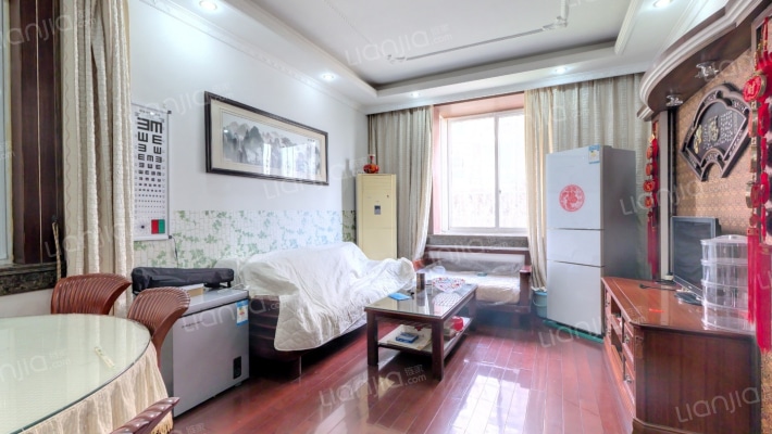 新世纪花园晨莺小区二手房实景图