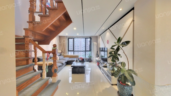 筑石红二手房实景图