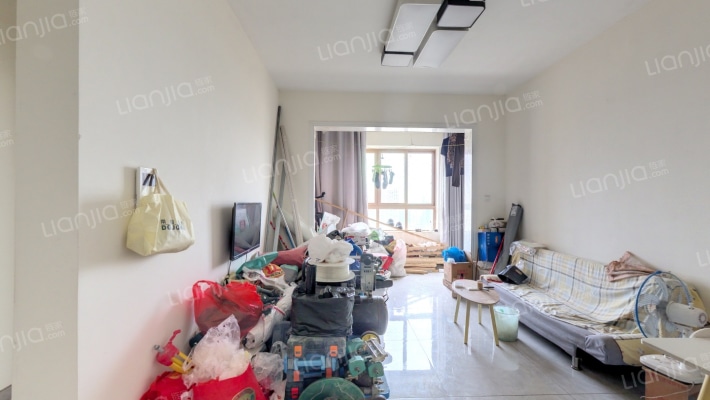 隆基泰和铂悦山二手房实景图