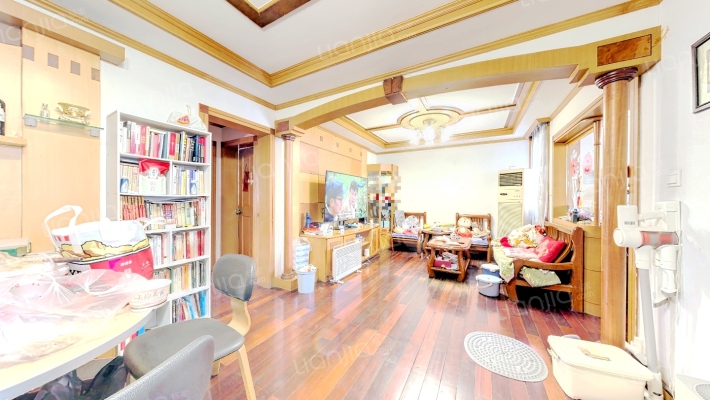 人民路222号二手房实景图