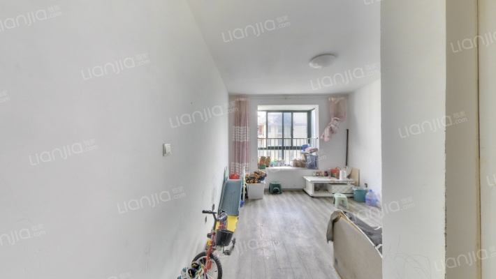 店忠家园二手房实景图