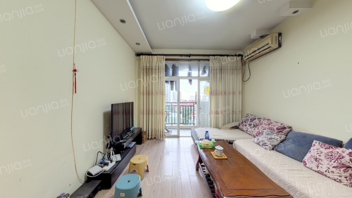 朵力欣元B区二手房实景图