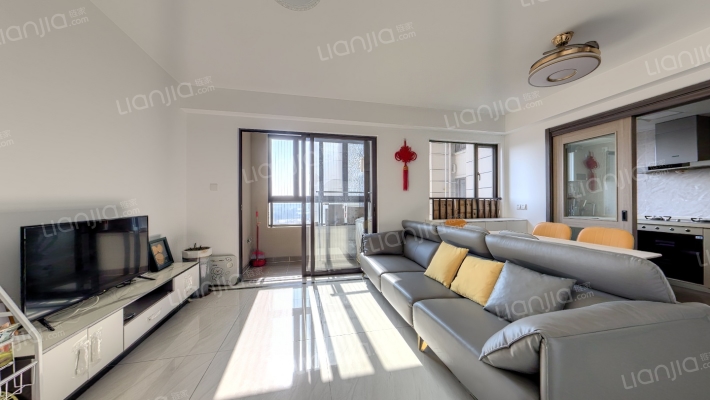 万科翡翠江望二手房实景图