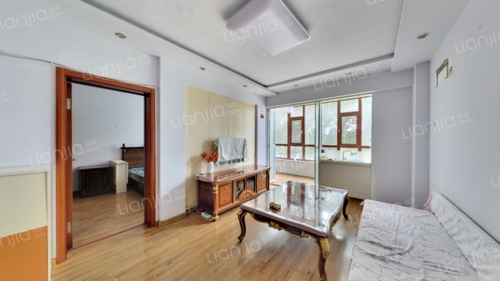 锦江花园二区二手房实景图