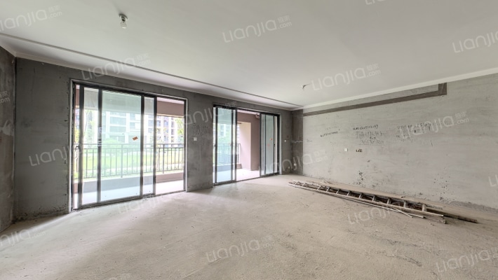 荣盛城二手房实景图