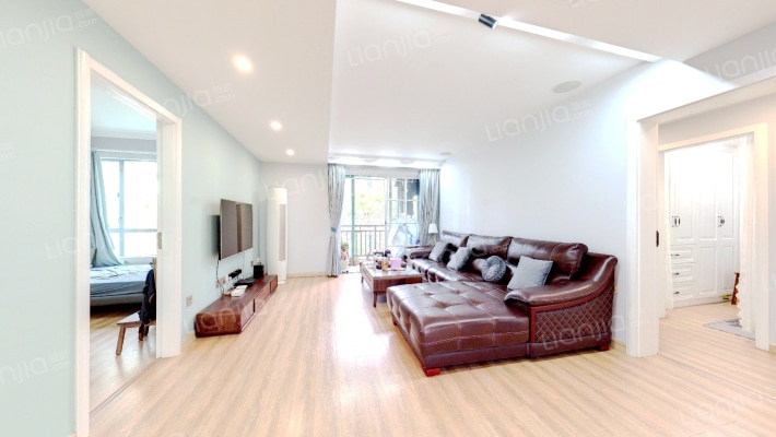 英伦名苑一期二手房实景图