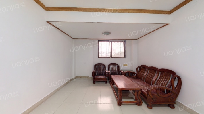 长城综合楼二手房实景图