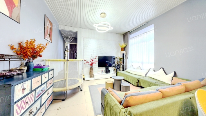 石油佳苑二手房实景图