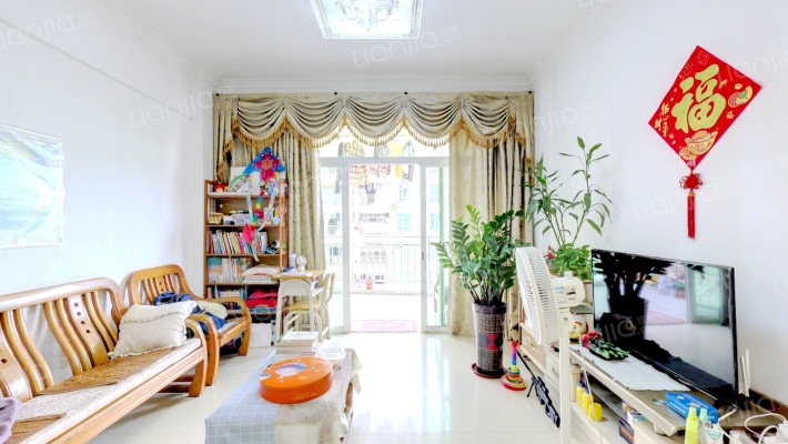 隆港丽轩二手房实景图