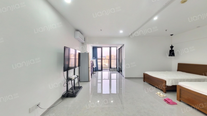 中铁黎客国际酒店二手房实景图