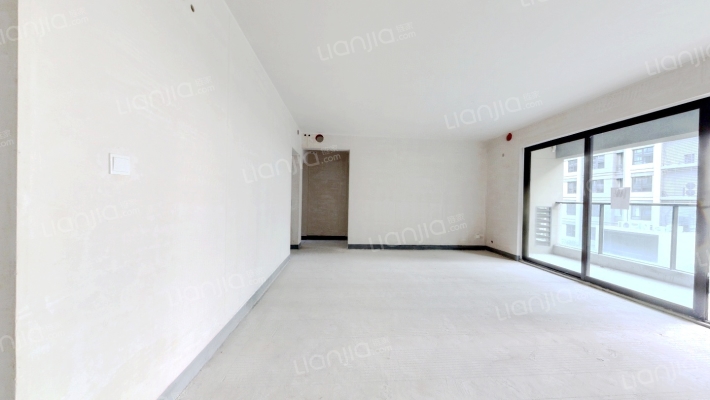 龙湖康田麓宸（四期）二手房实景图