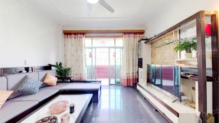 新世界长湖苑一期二手房实景图