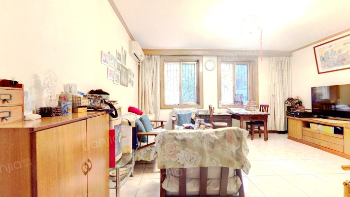 抚琴西路238号二手房实景图