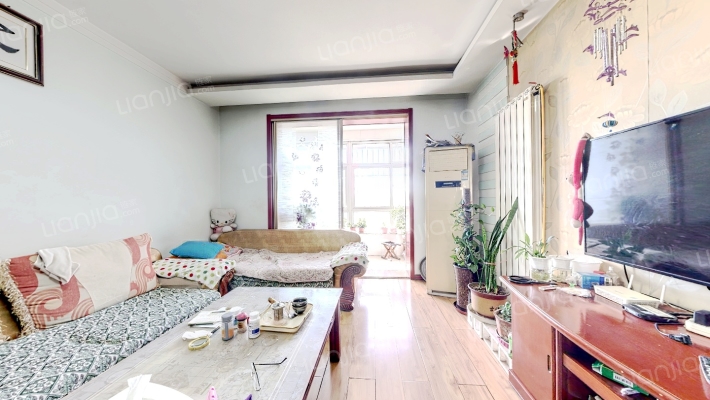 三三公寓二手房实景图