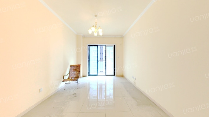 都江明珠二手房实景图