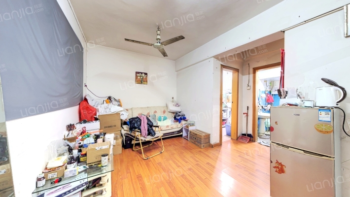 云鹤小区二手房实景图